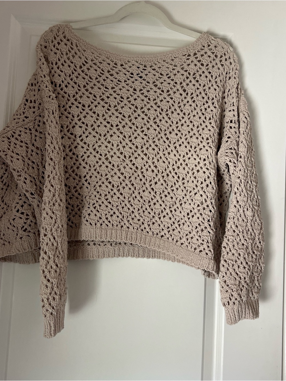 Open-Knit Crop Sweater in Light Beige